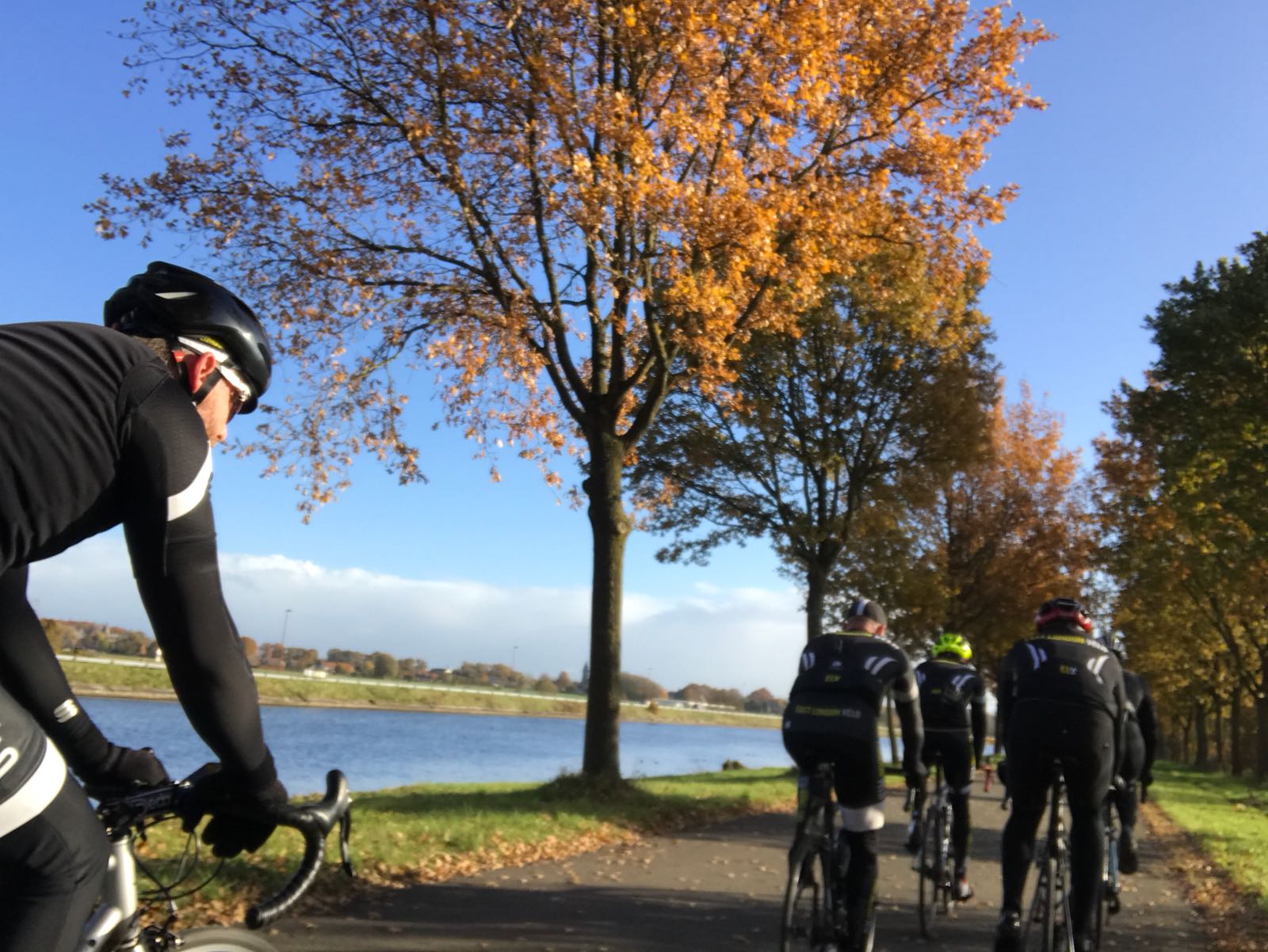 2017-11-20-PHOTO-00000443